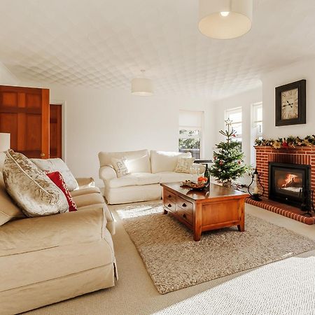 Highgrove Villa Gissing Bagian luar foto