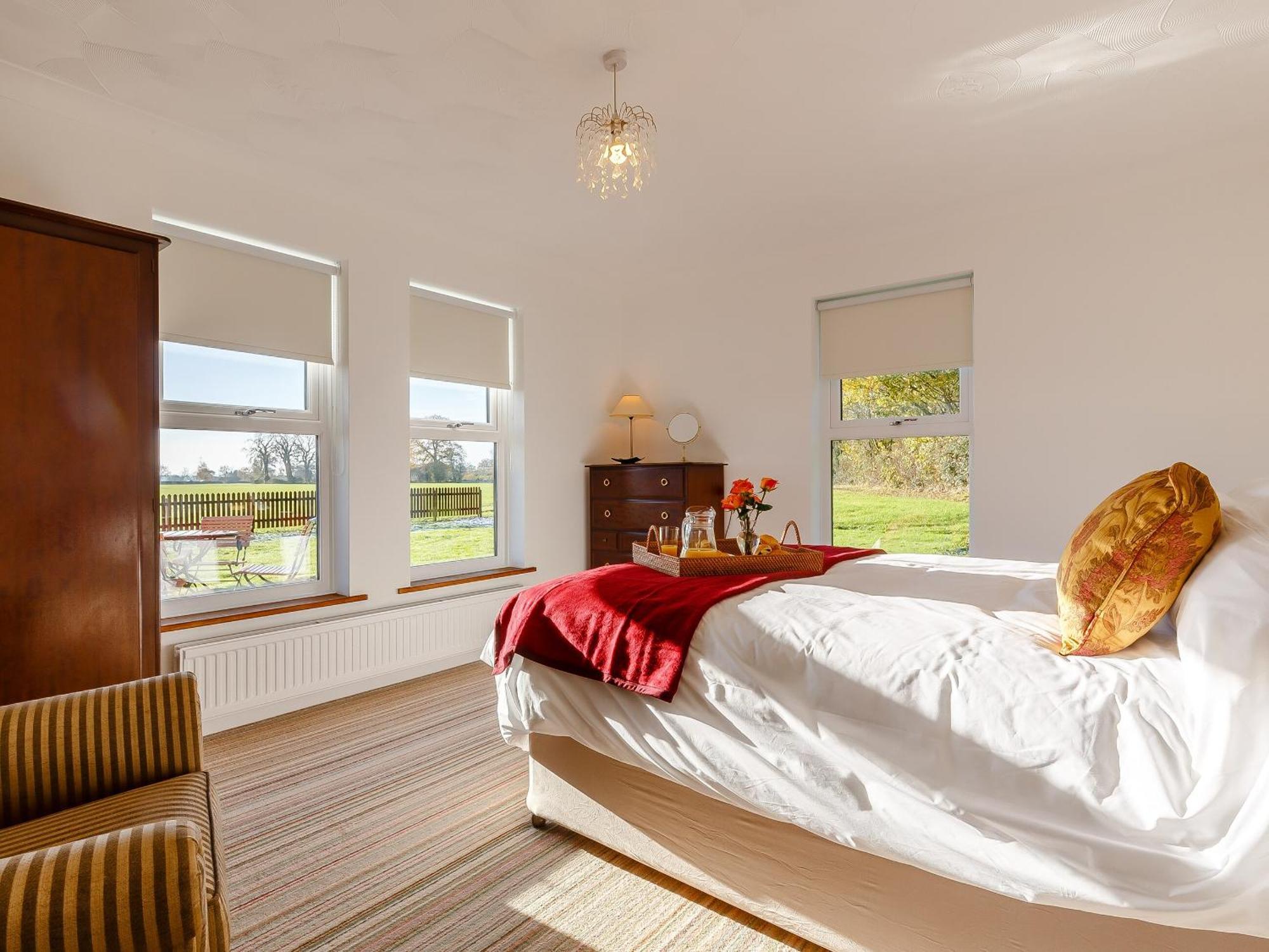 Highgrove Villa Gissing Bagian luar foto